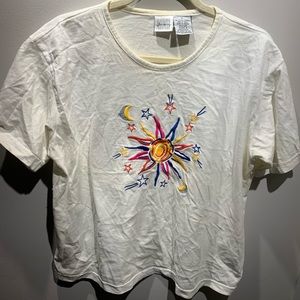 Vintage embroidered sun t-shirt large